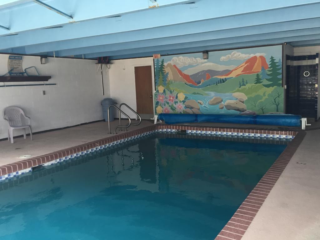Garden Of The Gods Motel コロラドスプリングス エクステリア 写真