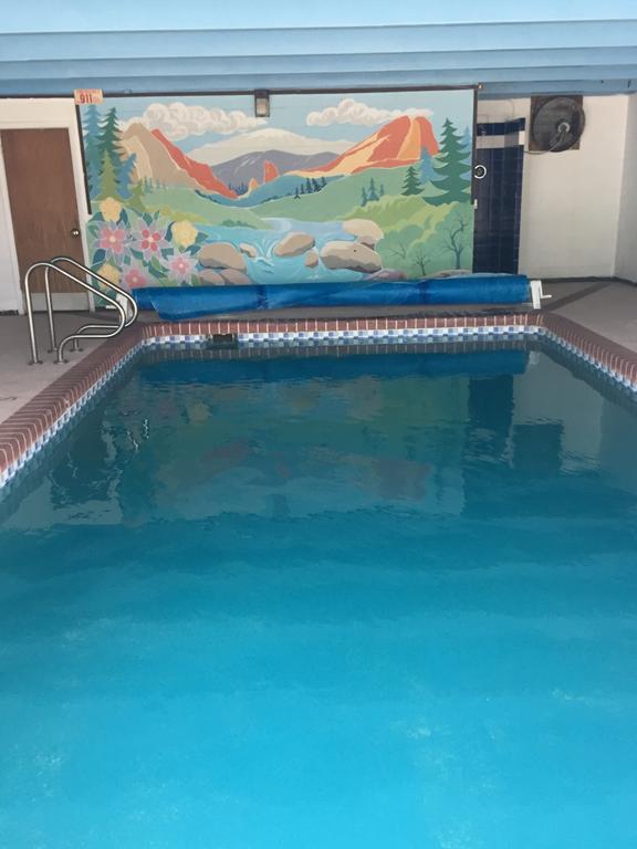 Garden Of The Gods Motel コロラドスプリングス エクステリア 写真