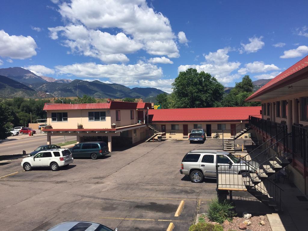 Garden Of The Gods Motel コロラドスプリングス エクステリア 写真