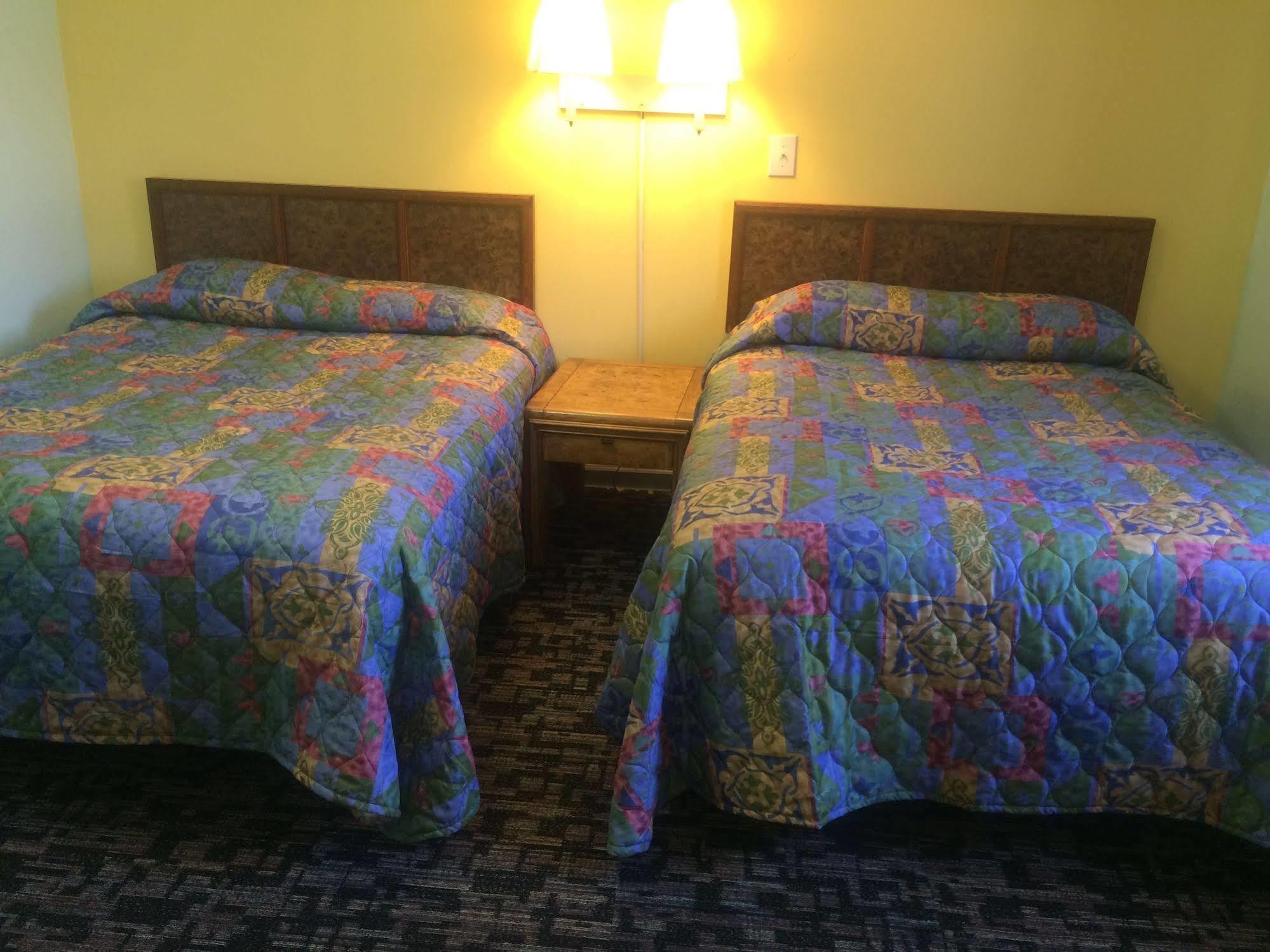Garden Of The Gods Motel コロラドスプリングス エクステリア 写真